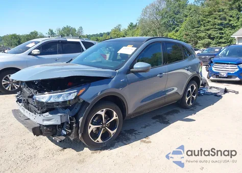 2025 Ford Escape St-Line Select from USA, damaged, VIN 1FMCU9NA1SUA25813